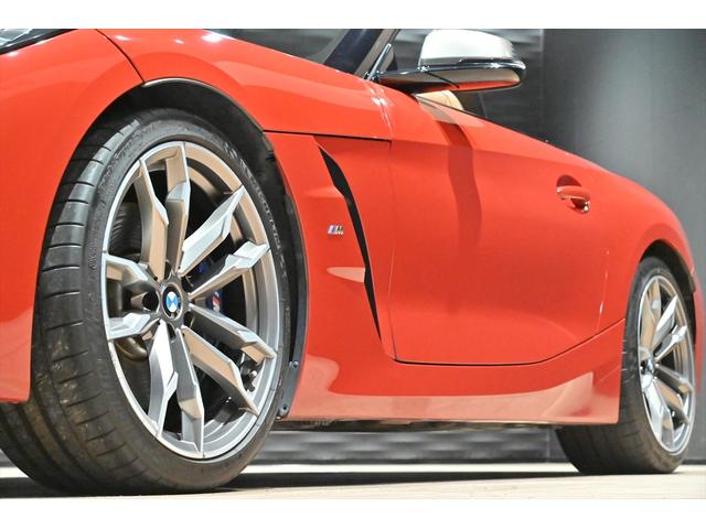 Ｚ４ Ｍ４０ｉ　ＯＰカラー／コニャックレザー／ｈａｒｍａｎ／ｋａｒｄｏｎサウンド／イノベーションＰＫＧ／純正１９インチ／Ｍスポーツシート／ＡｐｐｌｅＣａｒＰｌａｙ／アダプティブＭサスペンション／ワイヤレスチャージ（16枚目）