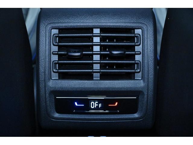 ゴルフＲヴァリアント ベースグレード　ピュアホワイト／純正ＯＰ１９インチアルミホイール／ＤＣＣ　ＰＫＧ／ＡＣＣ／ＨＵＤ／ＤｉｓｃｏｖｅｒＰｒｏ／ＩＱＬＥＤヘッドライト／ＡｐｐｌｅＣａｒＰｌａｙ／オートマチックハイビーム／ブルーキャリパー（56枚目）