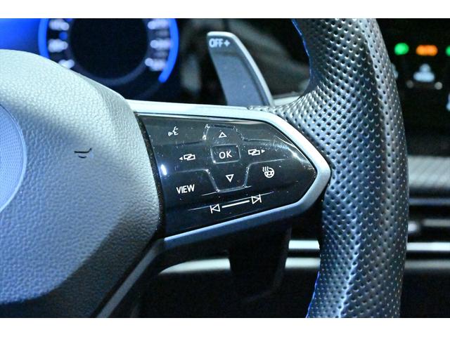 ゴルフＲ ベースグレード　１オーナー／ＤＣＣパッケージ／１９インチＡＷ／ＡＣＣ／ＨＵＤ／ＢＳＭ／バックカメラ／シートヒーター／ダウンサス／ステアリングヒーター／フルセグ／コーナーセンサー／ワイヤレス充電／ＥＴＣ２．０／４ＷＤ（40枚目）