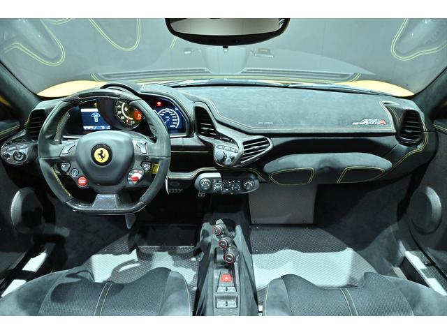 ４５８スペチアーレＡ ベースグレード　世界限定４９９台／正規Ｄ車／Ｇｉａｌｌｏ　Ｔｒｉｐｒｏ　Ｓｔｒａｔｏ／ＮＡＲＴレーシングストライプ／カーボンエクステリア／３Ｄカーボンレーシングシート／前後コーナーセンサー／ＬＥＤステアリング（15枚目）