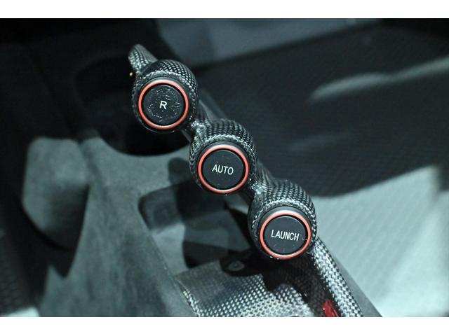 ４５８スペチアーレＡ ベースグレード　世界限定４９９台／正規Ｄ車／Ｇｉａｌｌｏ　Ｔｒｉｐｒｏ　Ｓｔｒａｔｏ／ＮＡＲＴレーシングストライプ／カーボンエクステリア／３Ｄカーボンレーシングシート／前後コーナーセンサー／ＬＥＤステアリング（48枚目）