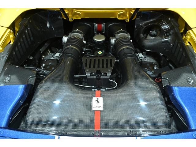 ４５８スペチアーレＡ ベースグレード　世界限定４９９台／正規Ｄ車／Ｇｉａｌｌｏ　Ｔｒｉｐｒｏ　Ｓｔｒａｔｏ／ＮＡＲＴレーシングストライプ／カーボンエクステリア／３Ｄカーボンレーシングシート／前後コーナーセンサー／ＬＥＤステアリング（57枚目）