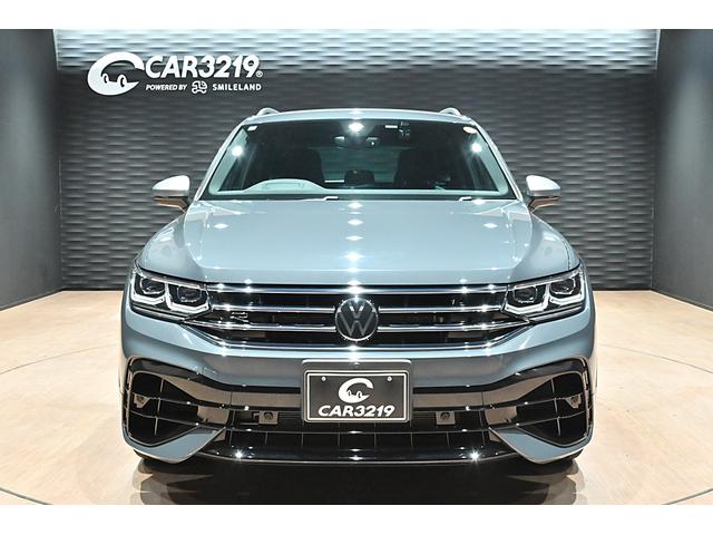 ティグアン Ｒ　専用エクステリア／クロ－ムＰＫＧ／Ｒ専用ナッパーレザーシート／ワンオ－ナ－／４ＭＯＴＩＯＮアクティブコントロール／アダプティブシャ－シコントロール／ＤＩＳＣＯＶＥＲＰＲＯ／ドルフィングレーＭ（6枚目）