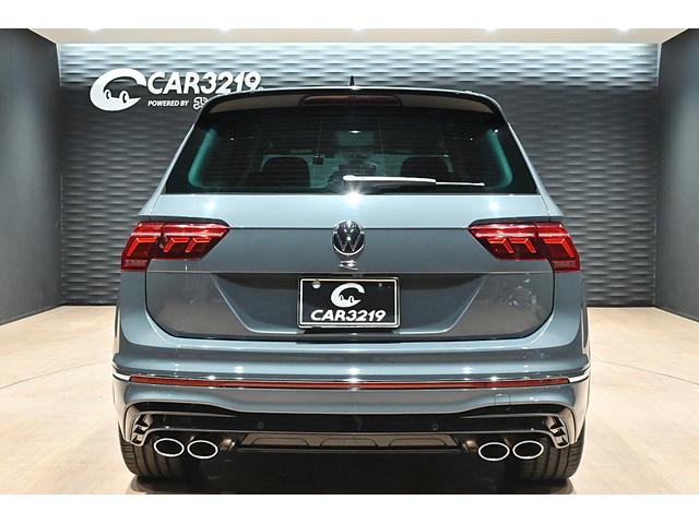 ティグアン Ｒ　専用エクステリア／クロ－ムＰＫＧ／Ｒ専用ナッパーレザーシート／ワンオ－ナ－／４ＭＯＴＩＯＮアクティブコントロール／アダプティブシャ－シコントロール／ＤＩＳＣＯＶＥＲＰＲＯ／ドルフィングレーＭ（7枚目）