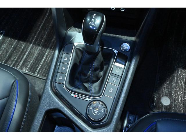 ティグアン Ｒ　専用エクステリア／クロ－ムＰＫＧ／Ｒ専用ナッパーレザーシート／ワンオ－ナ－／４ＭＯＴＩＯＮアクティブコントロール／アダプティブシャ－シコントロール／ＤＩＳＣＯＶＥＲＰＲＯ／ドルフィングレーＭ（46枚目）