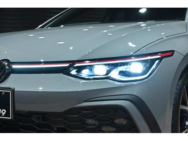 ゴルフＧＴＩ ベースグレード　ＤＣＣパッケージ／テクノロジーパッケージ／ＤｉｓｃｏｖｅｒＰＲＯ／ＬＥＤマトリックスヘッドライトＩＱライト／フルセグ／ＨＵＤ／専用エクステリア／専用ファブリックシート／ム－ンスト－ングレー／（30枚目）