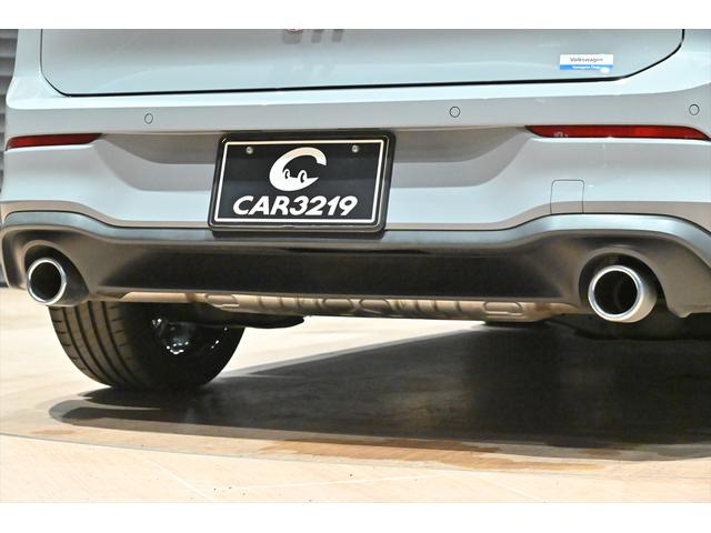 ゴルフＧＴＩ ベースグレード　ＤＣＣパッケージ／テクノロジーパッケージ／ＤｉｓｃｏｖｅｒＰＲＯ／ＬＥＤマトリックスヘッドライトＩＱライト／フルセグ／ＨＵＤ／専用エクステリア／専用ファブリックシート／ム－ンスト－ングレー／（34枚目）