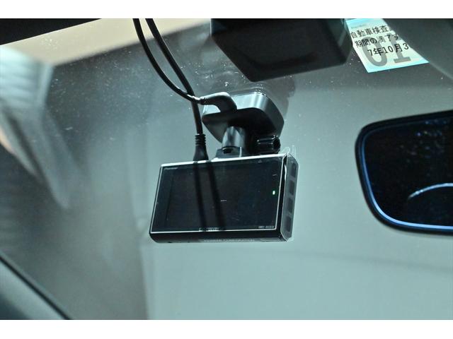 ゴルフＧＴＩ ベースグレード　ＤＣＣパッケージ／テクノロジーパッケージ／ＤｉｓｃｏｖｅｒＰＲＯ／ＬＥＤマトリックスヘッドライトＩＱライト／フルセグ／ＨＵＤ／専用エクステリア／専用ファブリックシート／ム－ンスト－ングレー／（54枚目）