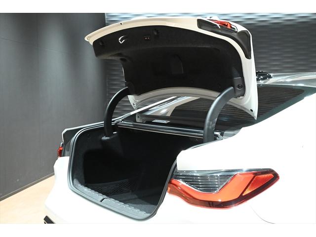 �g�����N�X�y�[�X�Ƃ��Ă��L�X��g�p�����Ȃ��ƂĂ��Y��ȏ�Ԃł������܂����傫�ȕ����ςݍ��݉\�ł���