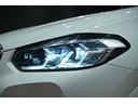 Ｍ４０ｉ　ユーザー買取／アルピンホワイト／純正２２インチＡＷ／有償内装カラー／カーボンファイバートリム／マルビームＬＥＤヘッドライト／スポーティーエンジンサウンド／レーダークルーズ／ＢＳＭ／ＨＵＤ（28枚目）