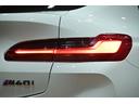 Ｍ４０ｉ　ユーザー買取／アルピンホワイト／純正２２インチＡＷ／有償内装カラー／カーボンファイバートリム／マルビームＬＥＤヘッドライト／スポーティーエンジンサウンド／レーダークルーズ／ＢＳＭ／ＨＵＤ（29枚目）