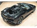 296 GTSは、高パフォーマンスを追求するだけでなく、日常の運転でも純粋な楽しさを提供します。