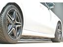 リアタイヤサイズ【235/40R18】