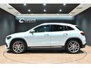 ＧＬＡ４５　Ｓ　４マチック＋　１オナ／デジタルホワイト／パノラミックスライディングルーフ／アドバンスドＰＫＧ／チタニウムグレーブラックインテリア／３６０度カメラ／パフォーマンスステアリング／ＡＭＧドライブコントロールスイッチ（11枚目）