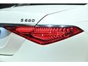 Ｓ６８０　４マチック　ファーストクラスパッケージ　ダイヤモンドホワイト／ファーストクラスＰＫＧ／Ｂｕｒｍｅｓｔｅｒ３Ｄサウンド／Ｒエンター／パノラミックスライディングルーフ／ウォールナットインテリアトリム／ベンチレーション／マッサージ／左右独立シート（29枚目）