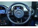 ステアリングも綺麗な一台で御座います♪