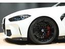 Ｍ４クーペ　コンペティション　ｈａｒｍａｎ／ｋａｒｄｏｎ／アラゴスタ車高調／カーボンファイバールーフ／パーキングアシストプラス／Ｍ鍛造ホイールダブルスポークスタイリング８２４Ｍ／ＢＭＷレーザーライト／アダプティブＬＥＤライト（25枚目）