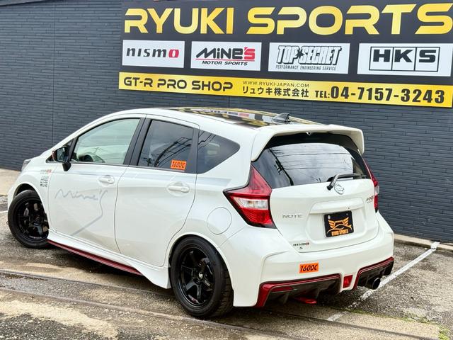 ノート ニスモ　Ｓ　ブラックリミテッド　ＭＩＮＥ’Ｓ　デモカー　マインズ　フルチューニング　ＮＩＳＭＯ　Ｓ　５ＭＴ　ガレージ保管（8枚目）