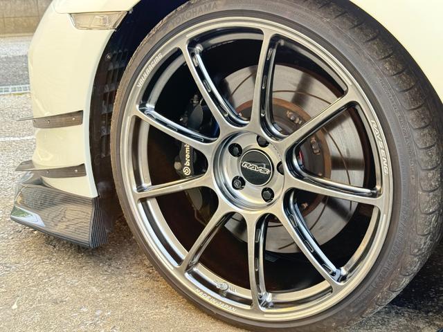 GT-R プレミアムエディション プレミアムエディション ・VARIS Magnum Opus フルコンプリート ・RAYS GT090 21AW ・レカロシート ・アルカンターラ加工 ・カーボンインテリアパネル(22枚目)