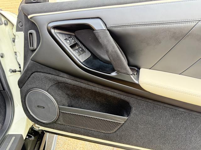 GT-R プレミアムエディション プレミアムエディション ・VARIS Magnum Opus フルコンプリート ・RAYS GT090 21AW ・レカロシート ・アルカンターラ加工 ・カーボンインテリアパネル(31枚目)