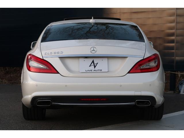 ＣＬＳ３５０ブルーエフィシェンシＡＭＧスポーツパケジ　ナビ　バックカメラ　地デジＴＶ　クルーズコントロール　革シート　サンルーフ　シートヒーター　ドライブレコーダー　ＥＴＣ　電動シート　ＨＩＤヘッドライト(6枚目)