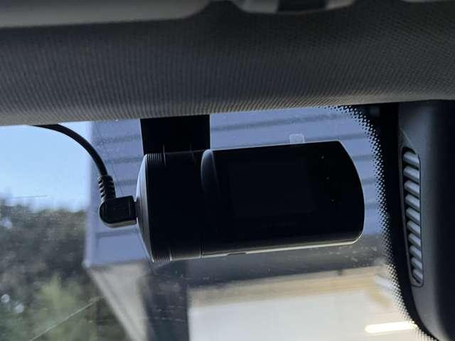 Ｖクラス 　ナビＴＶ　全周囲カメラ　電動リアゲート　シートヒーター　パワーシート　レーダークルーズコントロール　ＬＥＤヘッドライト　純正１７インチＡＷ　ＥＴＣ　ドライブレコーダー　ユーザー様直接買取　ワンオーナー（12枚目）