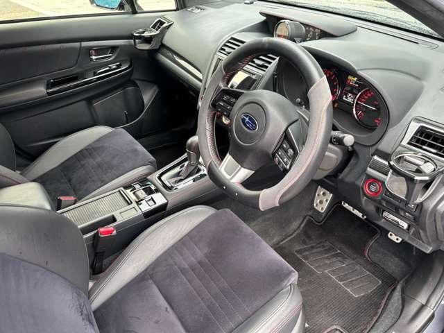 WRX S4 2.0GT-Sアイサイト 社外SDナビTV STiアンダーエアロ 大型リアスポイラー HKS車高調 Defiブーストメーター レーダークルーズ HIDヘッドライト バックカメラ ハーフレザーシート スマートキー ETC(32枚目)