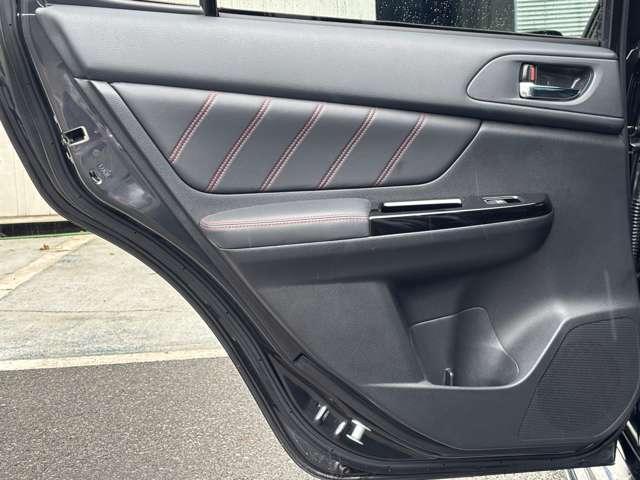 WRX S4 2.0GT-Sアイサイト 社外SDナビTV STiアンダーエアロ 大型リアスポイラー HKS車高調 Defiブーストメーター レーダークルーズ HIDヘッドライト バックカメラ ハーフレザーシート スマートキー ETC(40枚目)