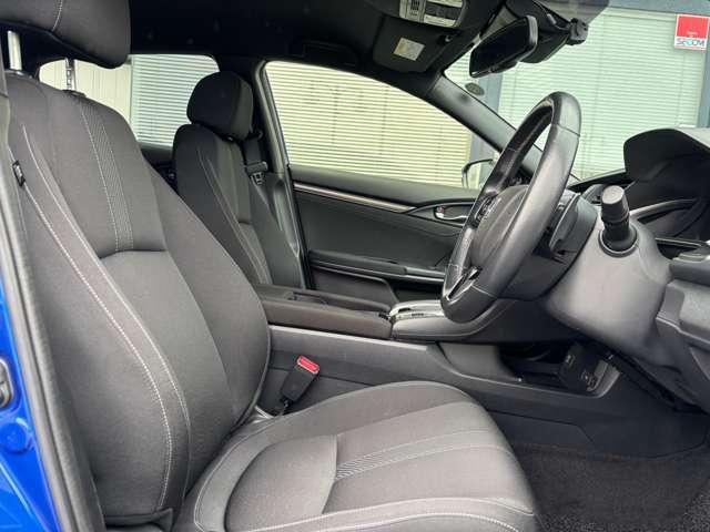 シビック ハッチバック 大型ナビTV 大型リアウィング  ホンダセンシングLEDヘッドライト&フォグランプ バックカメラ シートヒーター 純正18インチアルミ ビルトインETC(27枚目)