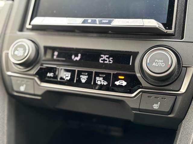 シビック ハッチバック 大型ナビTV 大型リアウィング  ホンダセンシングLEDヘッドライト&フォグランプ バックカメラ シートヒーター 純正18インチアルミ ビルトインETC(42枚目)