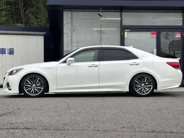 クラウンハイブリッド アスリートS 後期型 メーカーナビTV バックカメラ オプション18インチアルミ TEIN車高調 LEDヘッドライト トランクスポイラー シート&ステアリングヒーター スマートキー&プッシュスタート ETC(5枚目)