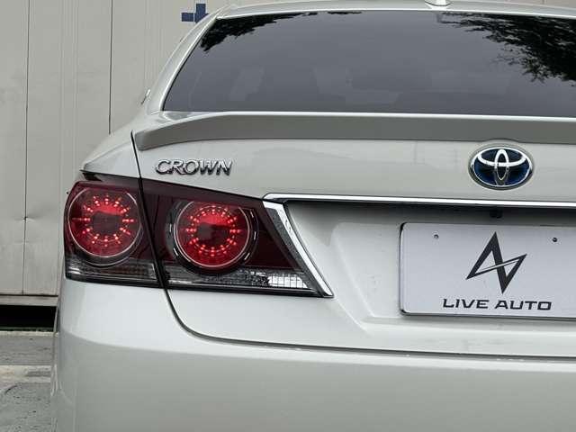クラウンハイブリッド アスリートS 後期型 メーカーナビTV バックカメラ オプション18インチアルミ TEIN車高調 LEDヘッドライト トランクスポイラー シート&ステアリングヒーター スマートキー&プッシュスタート ETC(7枚目)
