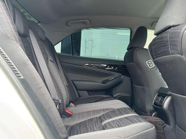 クラウンハイブリッド アスリートS 後期型 メーカーナビTV バックカメラ オプション18インチアルミ TEIN車高調 LEDヘッドライト トランクスポイラー シート&ステアリングヒーター スマートキー&プッシュスタート ETC(30枚目)