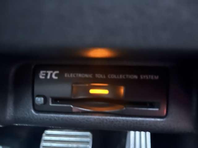 フェアレディZ  ナビ TV Bカメラ ETC MTモード パドルシフト 3連メーター HIDヘッドライト 純正18インチAW バックフォグ Bluetoothオーディオ インテリキー ユーザー様買取 各取扱説明書あり(11枚目)