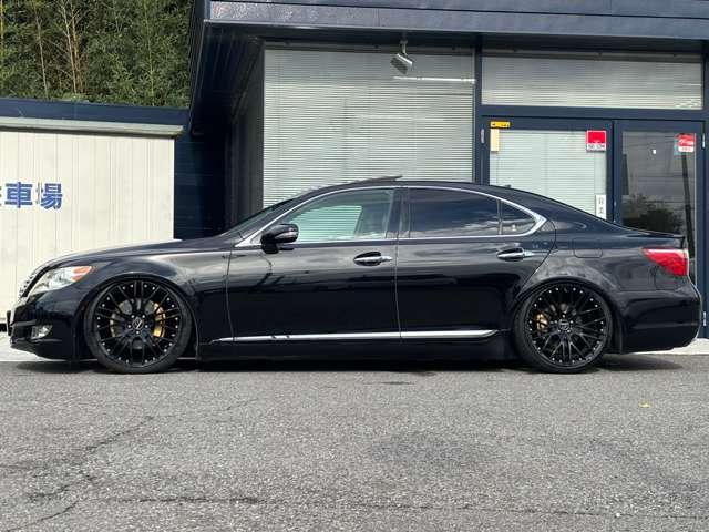 ●当店では最長３年間の長期保証をご用意！万が一の時は全国の提携工場で修理が可能。ご希望に合わせて最短半年から最長３年までご加入いただけます。