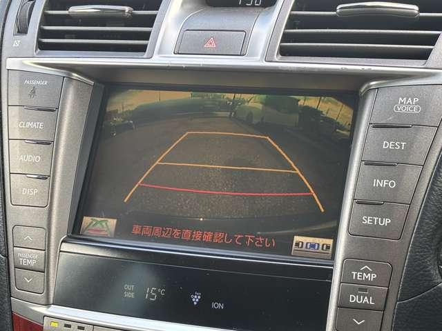 【バックカメラ】運転に不慣れな方でも安心して駐車できますね！