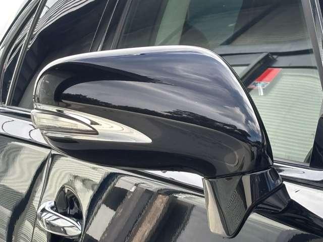 【ウィンカーミラー】外部からの視認性がよく、安全性の高い装備の一つです。