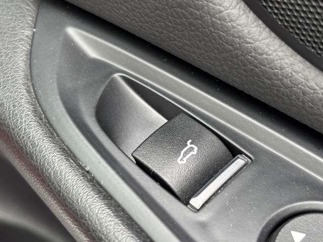 X5 ナビTV 全周囲カメラ サンルーフ 社外フルエアロ 黒革 シートヒーター シートメモリー付パワーシート 電動リヤゲート VOSSEN22インチAW 社外デュアルマフラー 社外車高調 ドラレコ ETC(52枚目)