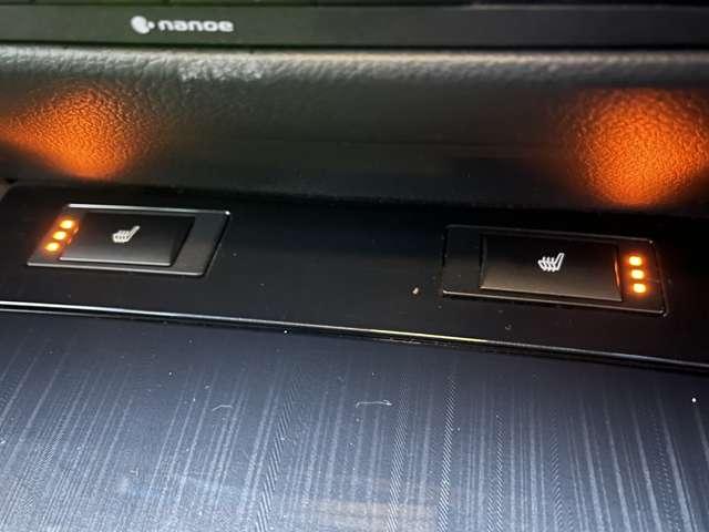 ＧＳ ＧＳ２５０　後期型・大型ナビ・ＴＶ・Ｂカメラ・三眼ＬＥＤヘッドライト＆ＬＥＤフォグライト・シートヒーター・ハンドルヒーター・パワーシート・シートメモリー・レーダークルーズコントロール・ドラレコ・ＥＴＣ・スペアキー（10枚目）