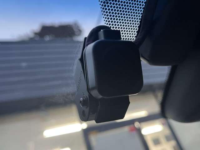 ＧＳ ＧＳ２５０　後期型・大型ナビ・ＴＶ・Ｂカメラ・三眼ＬＥＤヘッドライト＆ＬＥＤフォグライト・シートヒーター・ハンドルヒーター・パワーシート・シートメモリー・レーダークルーズコントロール・ドラレコ・ＥＴＣ・スペアキー（16枚目）