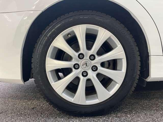 ＧＳ ＧＳ２５０　後期型・大型ナビ・ＴＶ・Ｂカメラ・三眼ＬＥＤヘッドライト＆ＬＥＤフォグライト・シートヒーター・ハンドルヒーター・パワーシート・シートメモリー・レーダークルーズコントロール・ドラレコ・ＥＴＣ・スペアキー（25枚目）