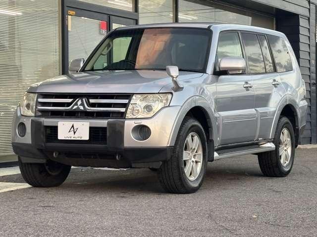 パジェロ ロング　エクシード　社外ＳＤナビ・ＴＶ・バックカメラ・ＨＩＤヘッドライト・クルーズコントロール・３列シート・ＥＴＣ・純正１７インチＡＷ・４ＷＤ・電動格納ウィンカーミラー・オートエアコン（14枚目）