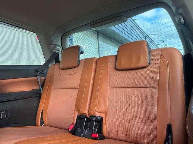 エクシーガクロスオーバー７ ２．５ｉアイサイト　ナビ　バックカメラ　ルーフラック　シートヒーター　パワーシート　レーダー探知機　ＥＴＣ　レーダークルーズコントロール　アイサイト　ＨＩＤヘッドライト　純正１７インチＡＷ　パドルシフト　７人乗り　４ＷＤ（37枚目）