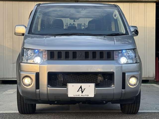 デリカＤ：５ Ｄ　パワーパッケージ　大型ナビ・ＴＶ・バックカメラ・シートヒーター・後席モニター・両側電動スライドドア・クルーズコントロール・ドライブレコーダー・ＥＴＣ・オートエアコン・ＨＩＤヘッドライト・純正１６インチアルミホイール（3枚目）