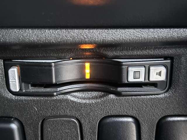 デリカＤ：５ Ｄ　パワーパッケージ　大型ナビ・ＴＶ・バックカメラ・シートヒーター・後席モニター・両側電動スライドドア・クルーズコントロール・ドライブレコーダー・ＥＴＣ・オートエアコン・ＨＩＤヘッドライト・純正１６インチアルミホイール（16枚目）