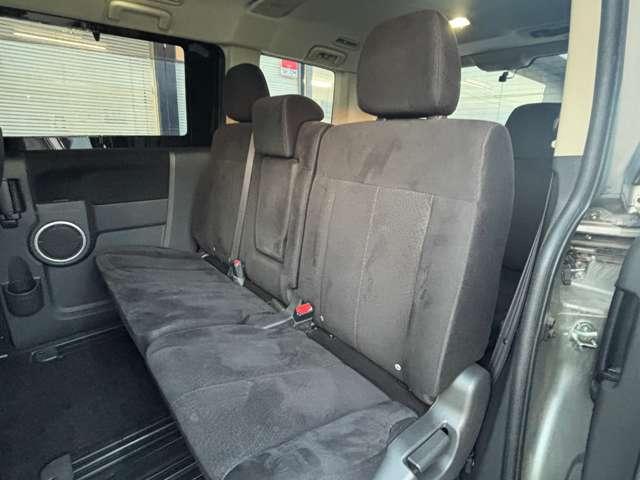 デリカＤ：５ Ｄ　パワーパッケージ　大型ナビ・ＴＶ・バックカメラ・シートヒーター・後席モニター・両側電動スライドドア・クルーズコントロール・ドライブレコーダー・ＥＴＣ・オートエアコン・ＨＩＤヘッドライト・純正１６インチアルミホイール（39枚目）