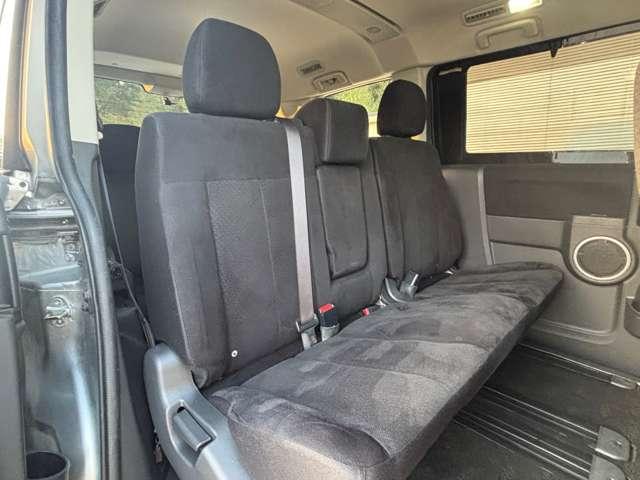 デリカＤ：５ Ｄ　パワーパッケージ　大型ナビ・ＴＶ・バックカメラ・シートヒーター・後席モニター・両側電動スライドドア・クルーズコントロール・ドライブレコーダー・ＥＴＣ・オートエアコン・ＨＩＤヘッドライト・純正１６インチアルミホイール（40枚目）