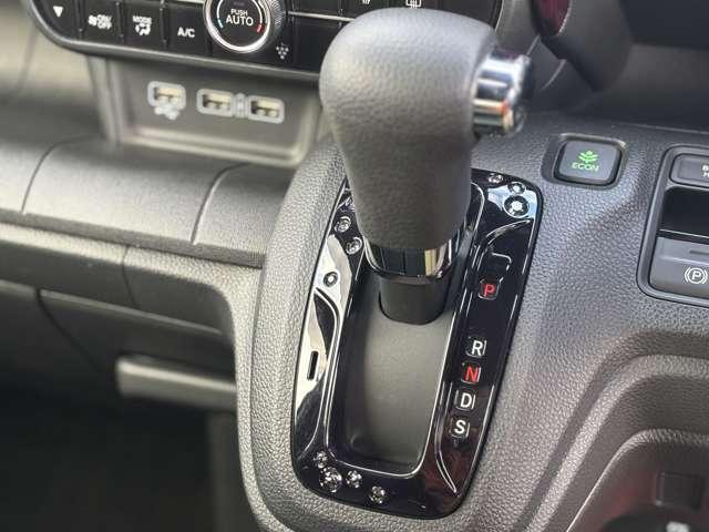 Ｎ－ＷＧＮカスタム Ｌ・ターボホンダセンシング　大型ナビＴＶ・バックカメラ・無限エアロ・シートヒーター・レーダークルーズコントロール・車線逸脱警報・コーナーセンサー・ドライブレコーダー・ＥＴＣ・ＬＥＤヘッドライト＆フォグライト・社外１６インチＡＷ（38枚目）