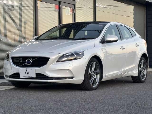 Ｖ４０ Ｄ４　ＳＥ　ナビ　バックカメラ　ガラスルーフ　ベージュ革シート　シートヒーター　レーダークルーズコントロールパワーシート　ＨＩＤヘッドライト　前後２ＣＨドラレコ　ＥＴＣ　純正１７インチＡＷ（20枚目）