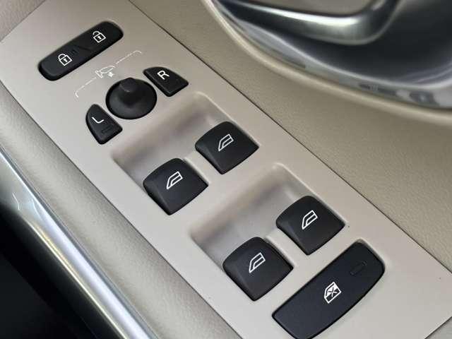 Ｖ４０ Ｄ４　ＳＥ　ナビ　バックカメラ　ガラスルーフ　ベージュ革シート　シートヒーター　レーダークルーズコントロールパワーシート　ＨＩＤヘッドライト　前後２ＣＨドラレコ　ＥＴＣ　純正１７インチＡＷ（46枚目）